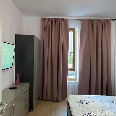 Casa Cristina Navodari